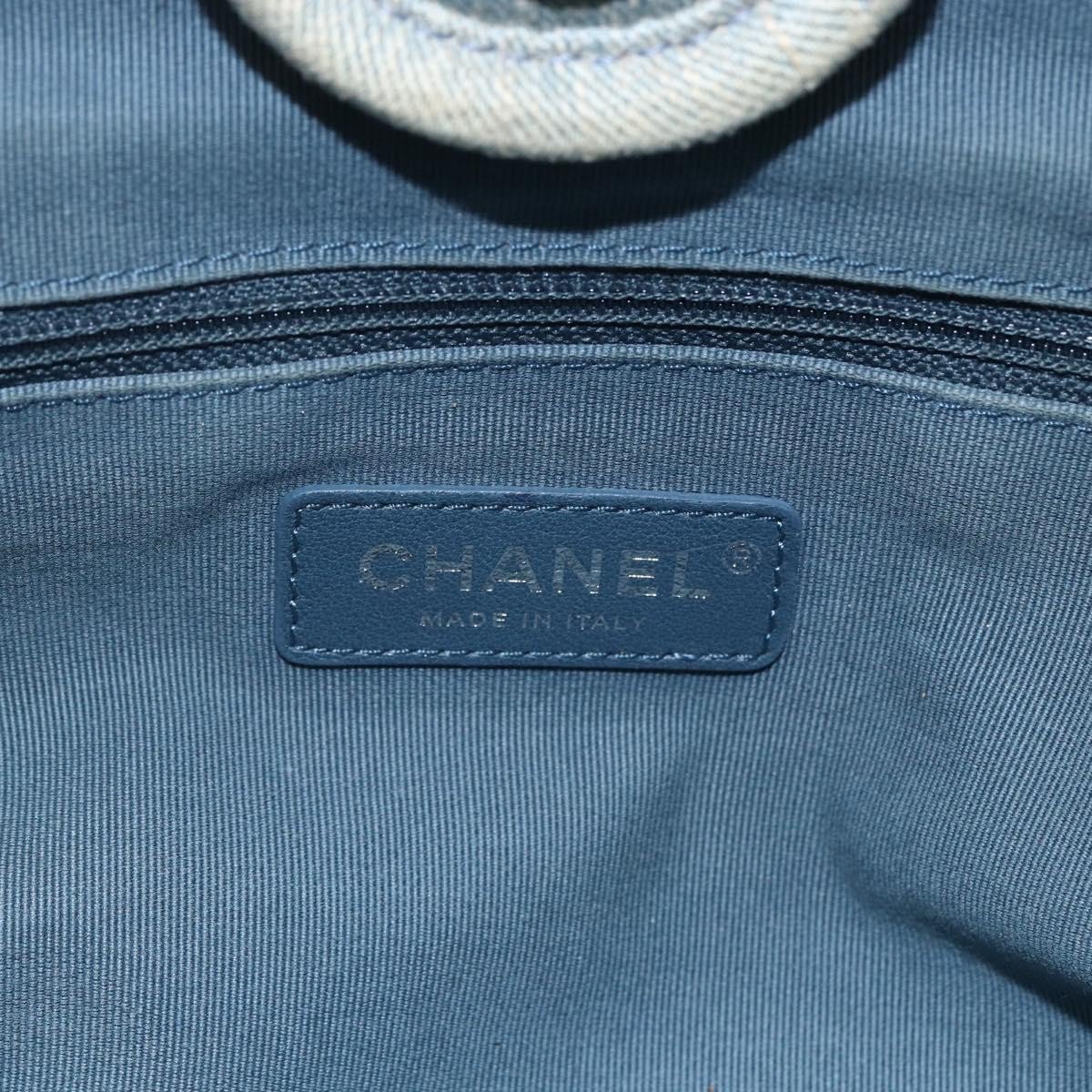Chanel Chanel Deauville NM Tote Denim Medium Blauw
