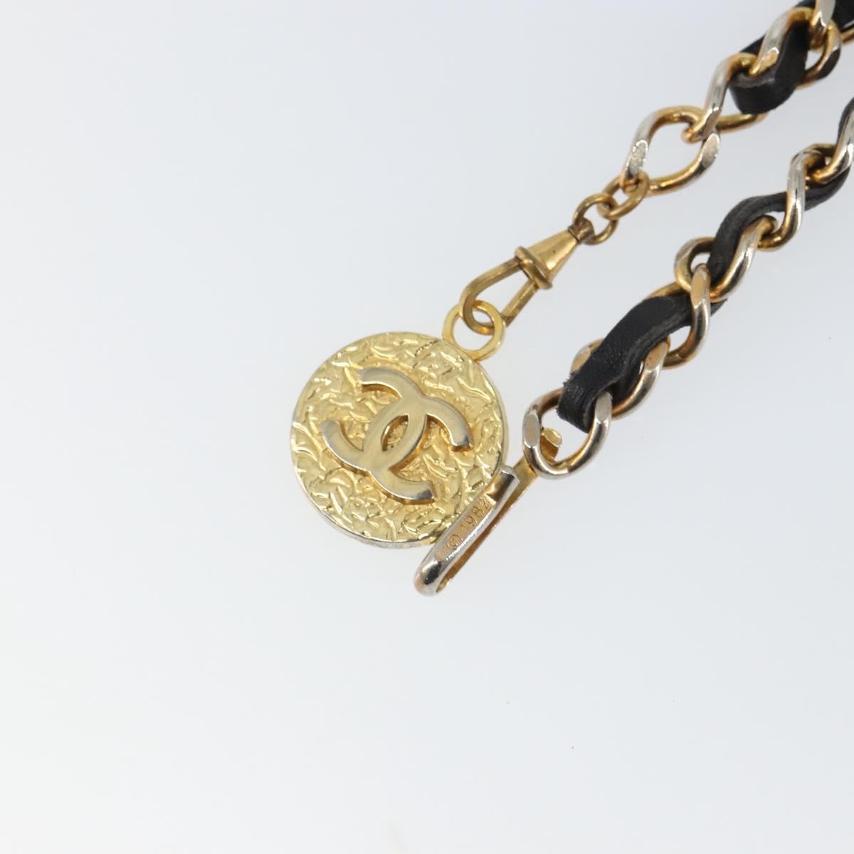 Chanel Chanel Vintage Logo Chain Belt Metal and Leather Zwart