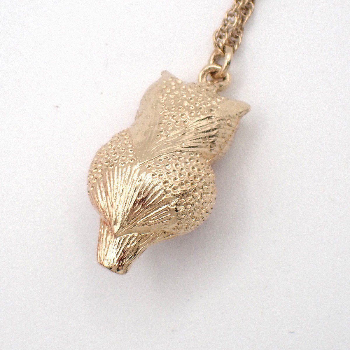 Chanel Owl Pendant Necklace Gold Plated Goud