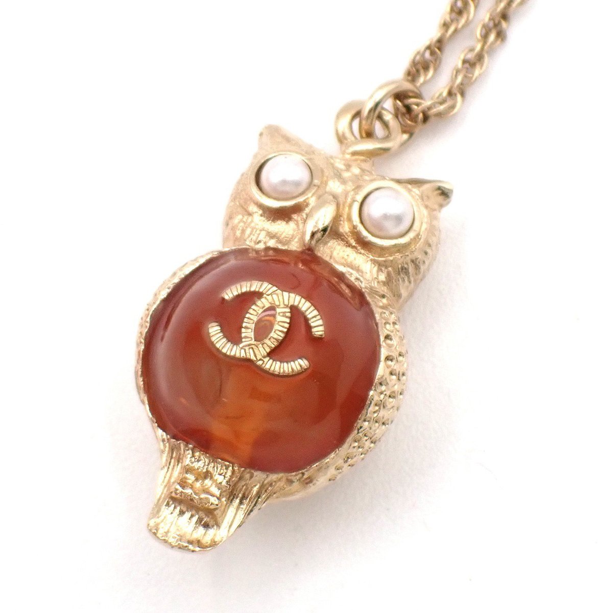 Chanel Owl Pendant Necklace Gold Plated Goud