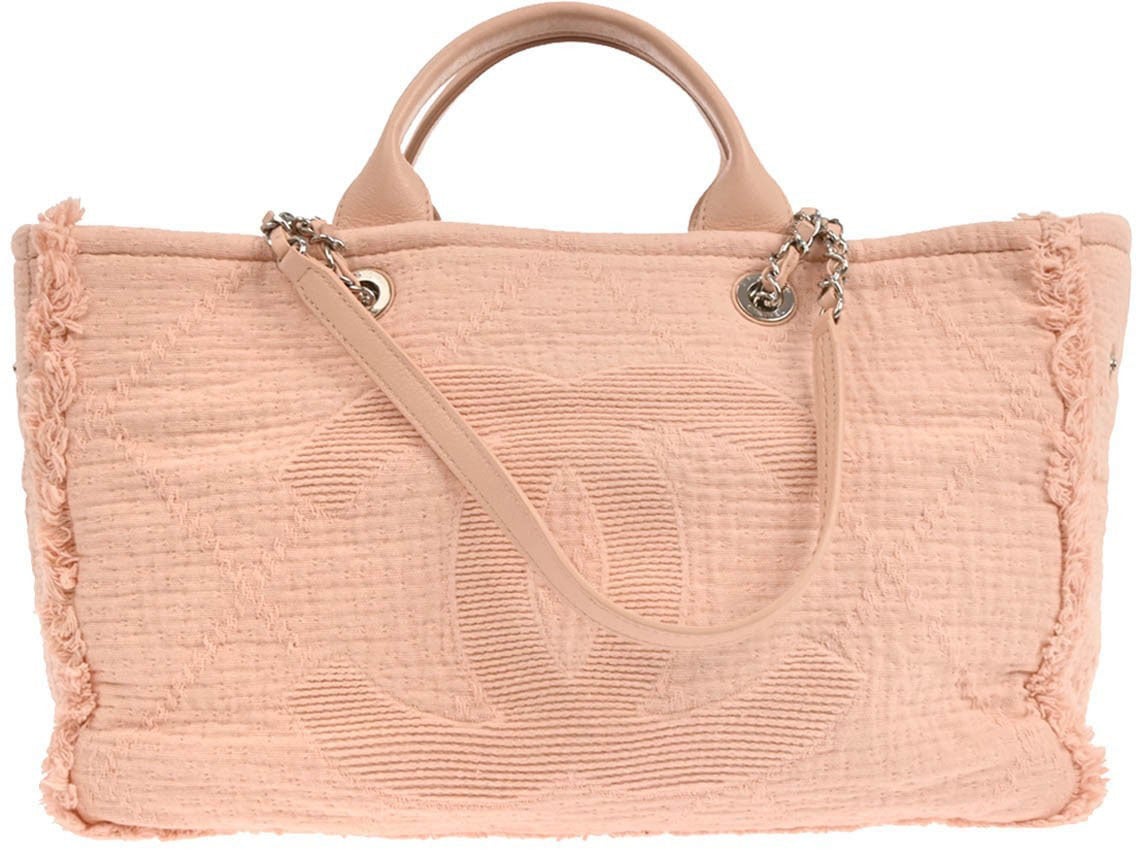 Chanel Chanel Double Face Deauville Tote Fringe Quilted Canvas Medium Roze