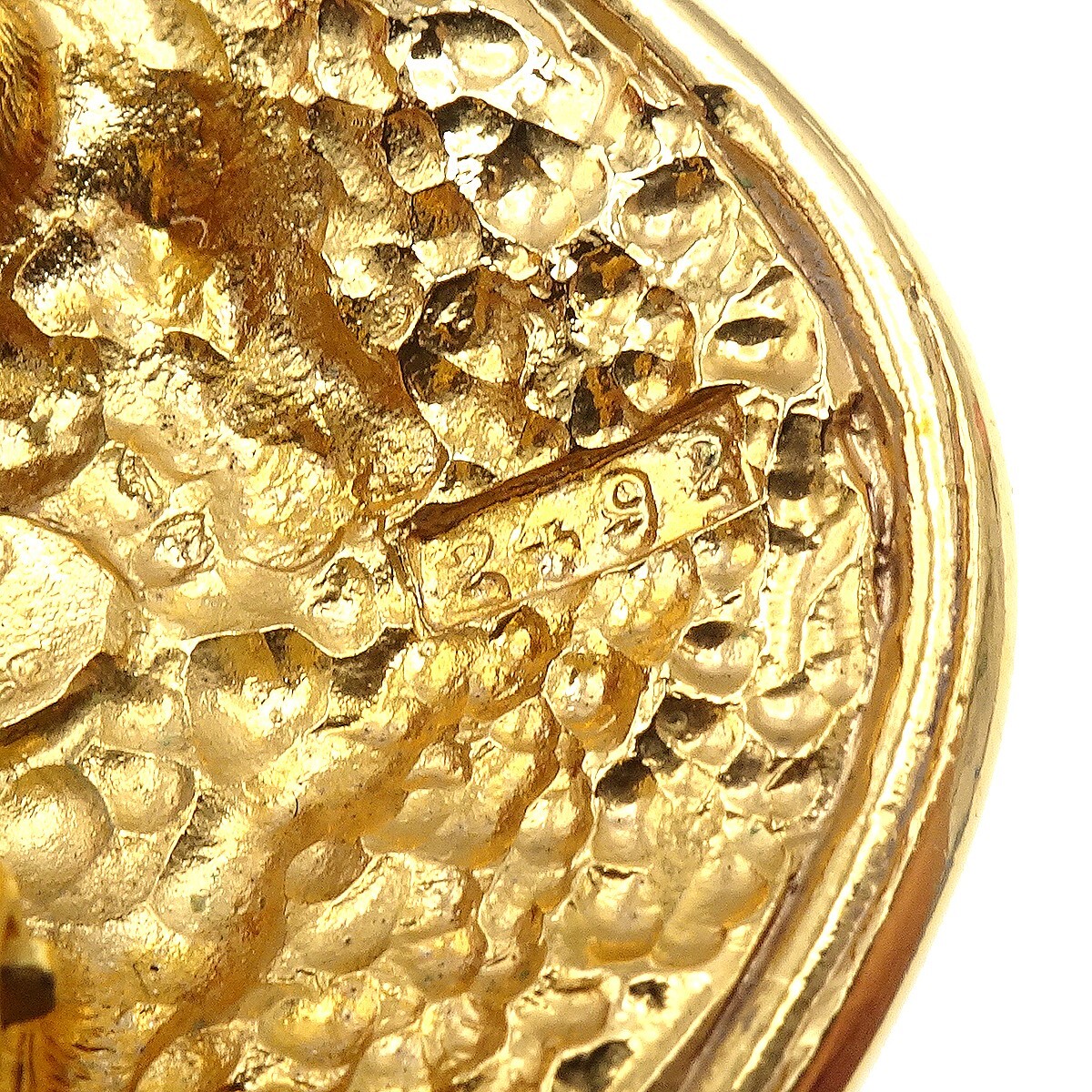 Chanel Chanel Vintage Diamond Clip-On Earrings Gold-plated Goud