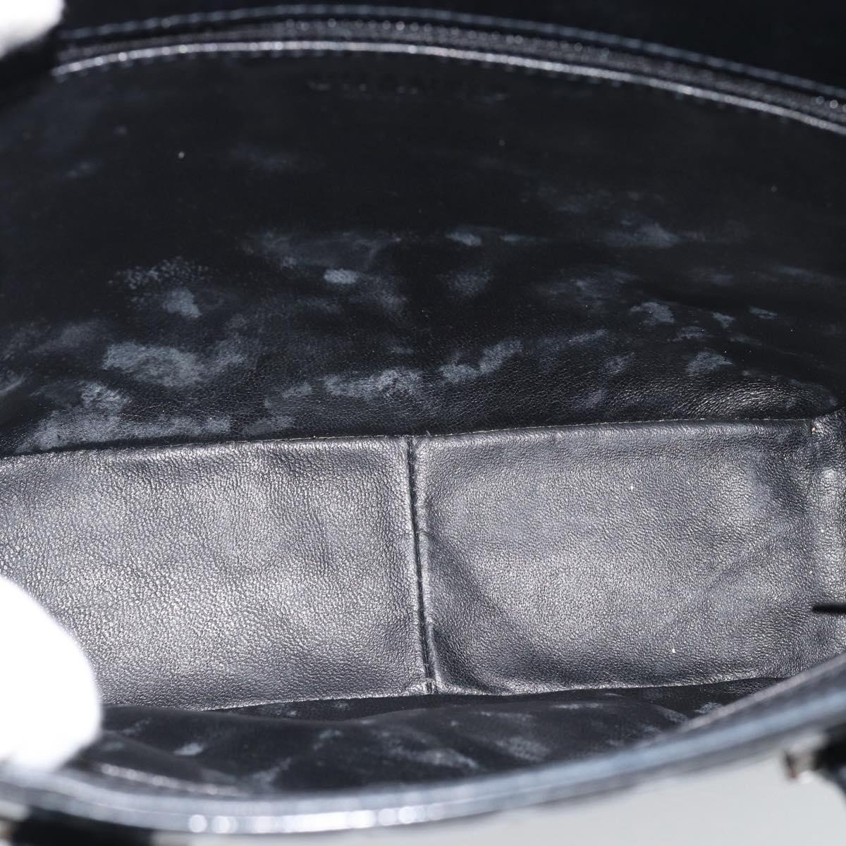 Chanel Chocolate Bar CC Tote Quilted Patent Small Zwart