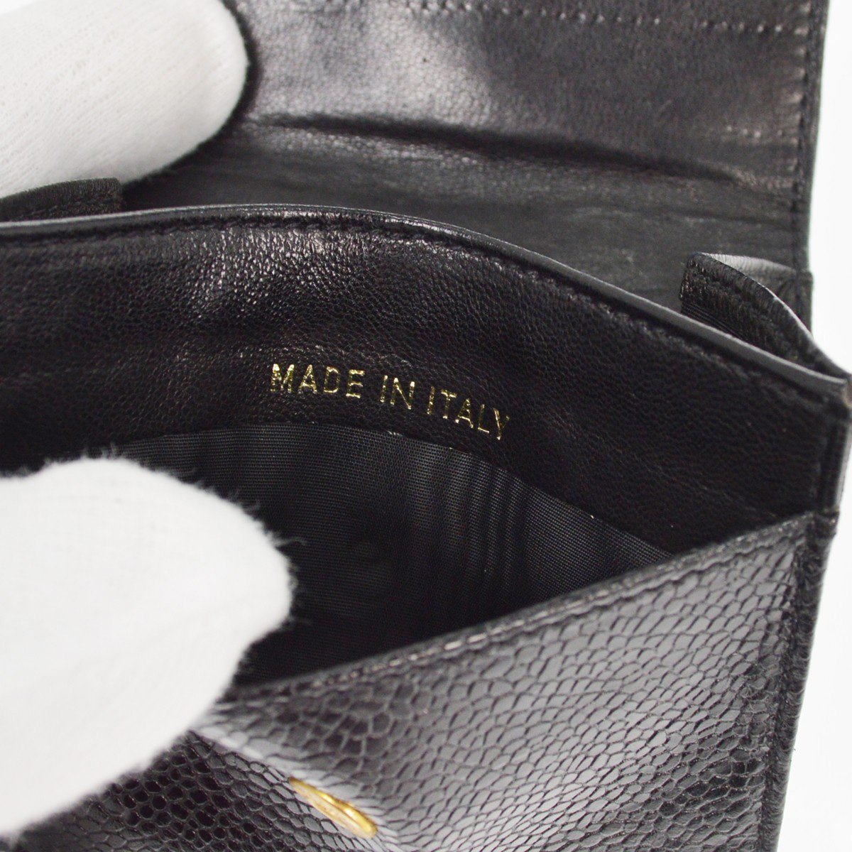 Chanel Timeless CC Bifold Wallet Caviar Zwart