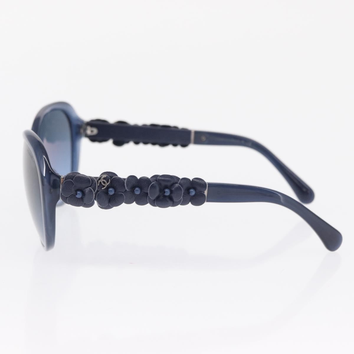 Chanel Chanel Camélia sunglasses Plastic Navy