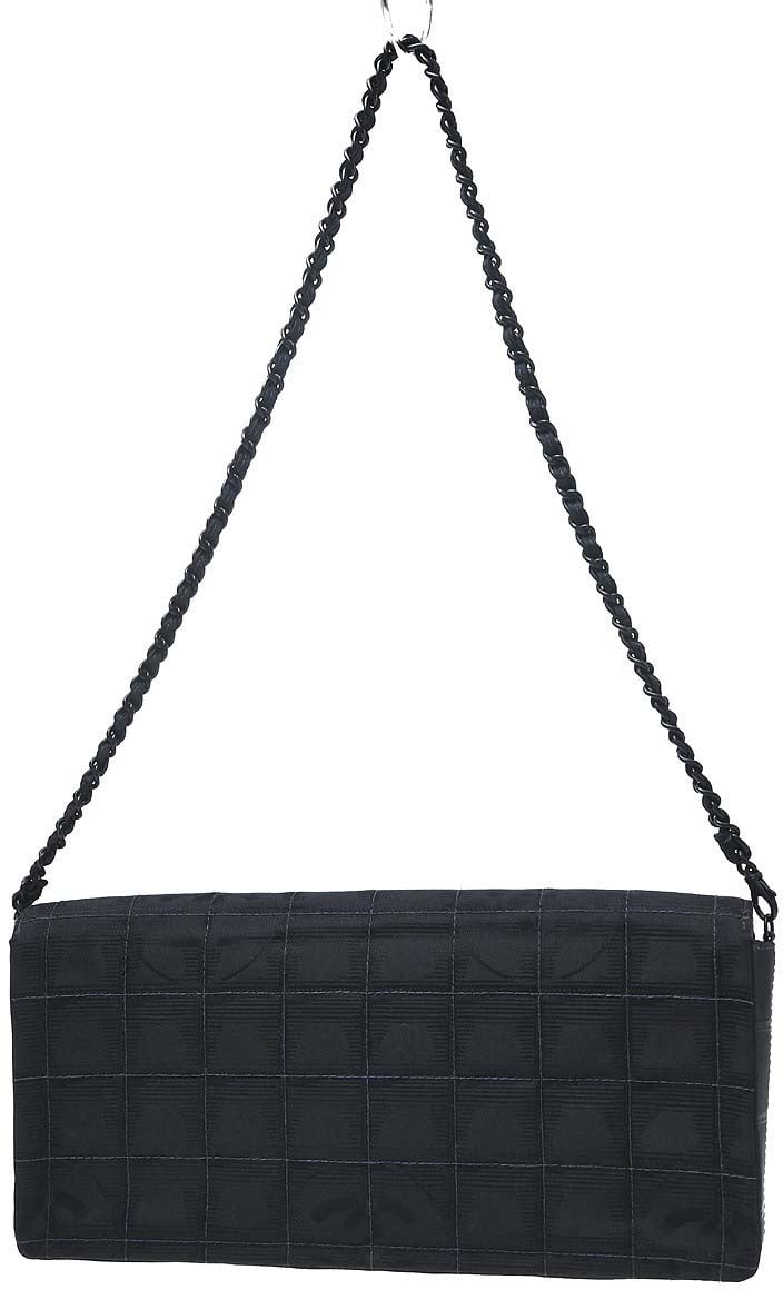Chanel Travel Line Flap Quilted Nylon East West Zwart