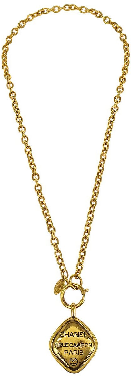Chanel Chanel Vintage CC Diamond Pendant Necklace Metal Goud