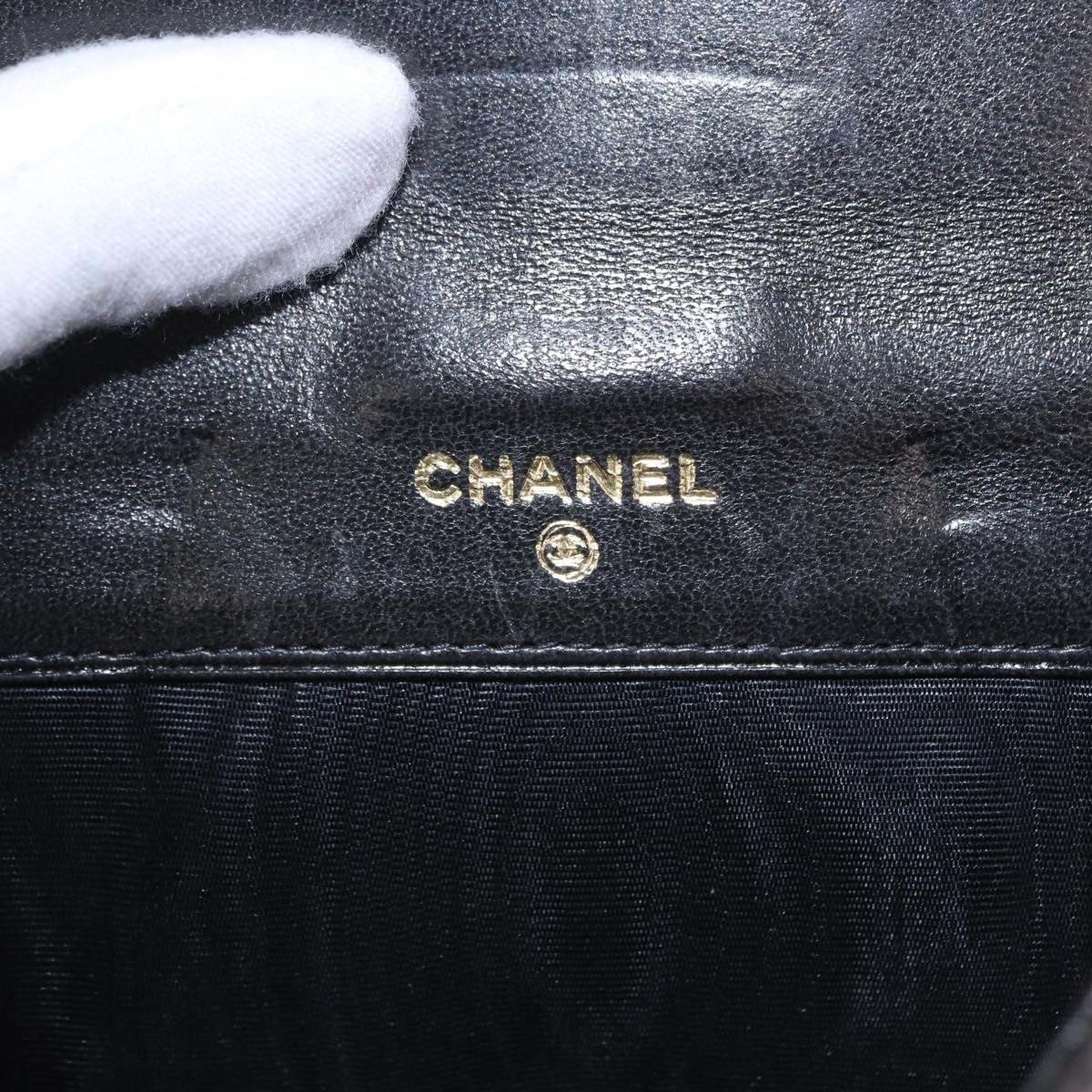 Chanel Vintage Timeless Bifold Lambskin Compact Zwart