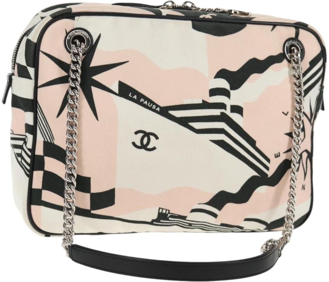 Chanel Chanel La Pausa Bay Camera Case Bag Printed Canvas Small Roze