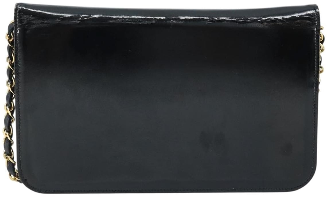 Chanel Chanel Wallet on Chain Quilted Patent Zwart