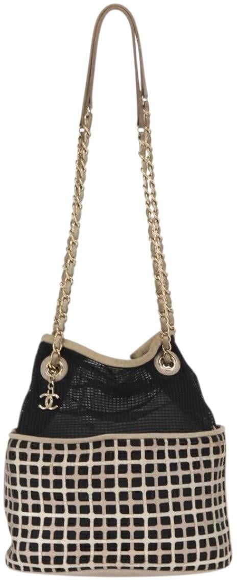 Chanel Chain Bucket Bag Mesh and Leather Small Zwart