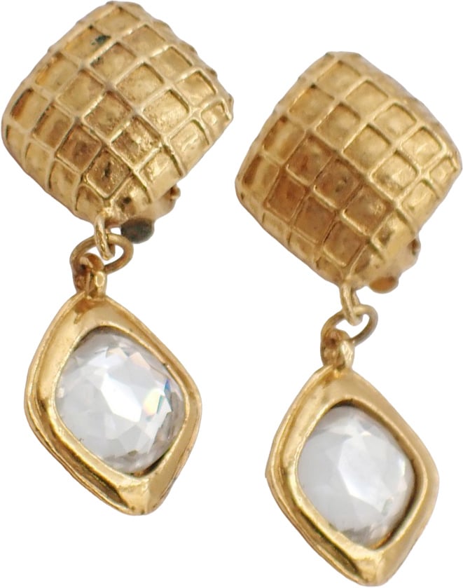 Chanel Chanel Vintage CC Diamond Drop Clip-On Earrings Metal Goud