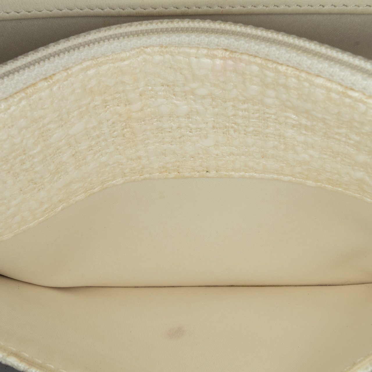 Chanel CC Coated Tweed Wallet On Chain Bruin
