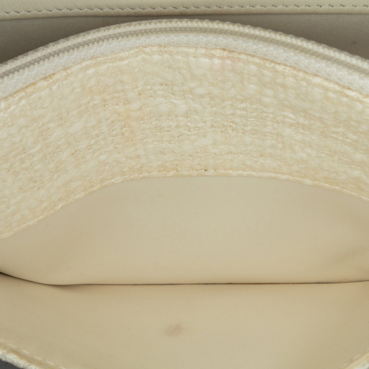 Chanel CC Coated Tweed Wallet On Chain Bruin