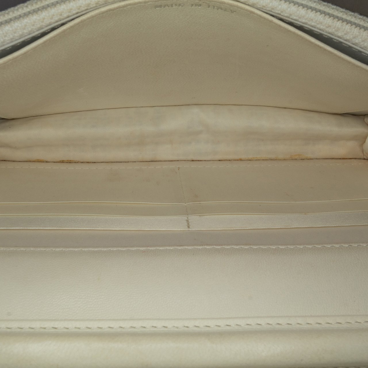 Chanel CC Coated Tweed Wallet On Chain Bruin