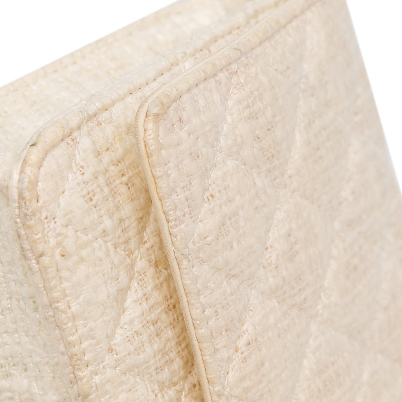 Chanel CC Coated Tweed Wallet On Chain Bruin