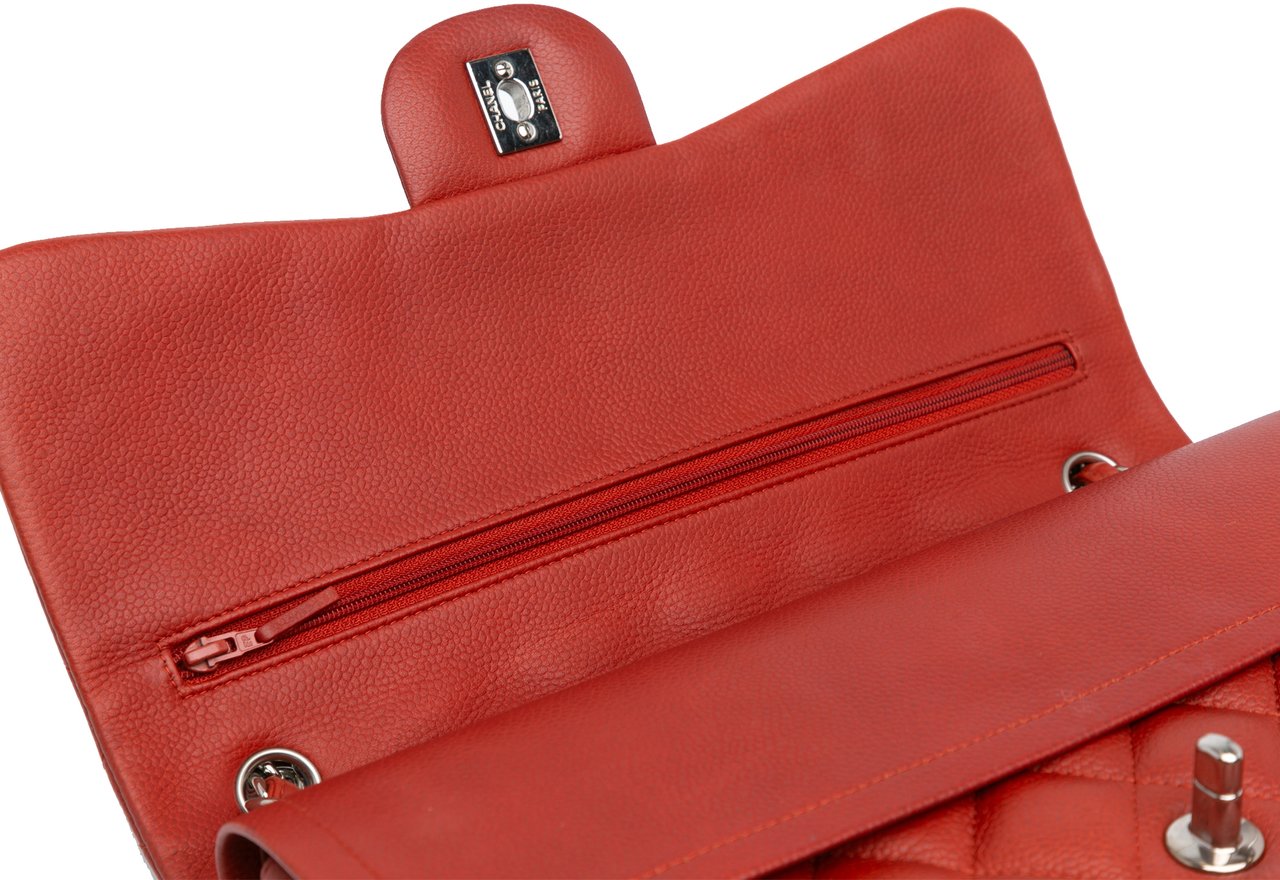 Chanel Jumbo Classic Caviar Double Flap Rood