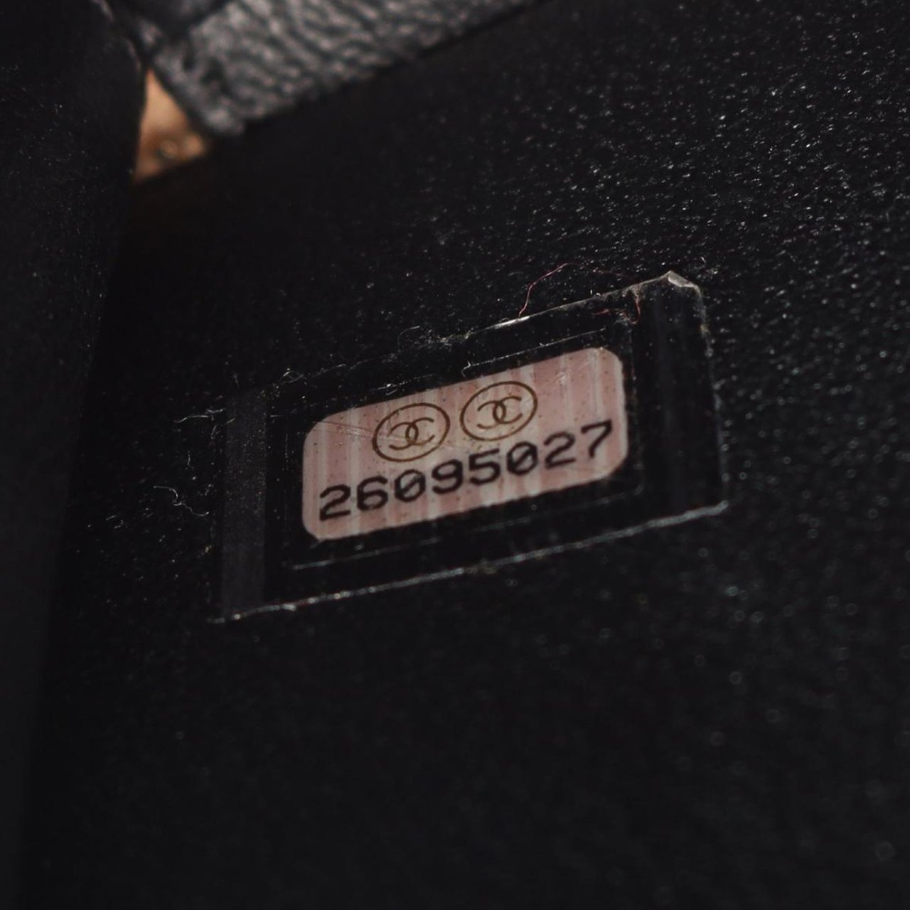 Chanel Small Caviar CC Filigree Vanity Case Bruin