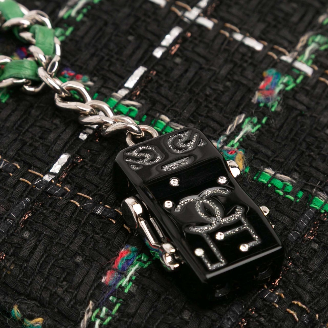 Chanel Quilted Boucle Tweed Robot Charm Wallet On Chain Zwart
