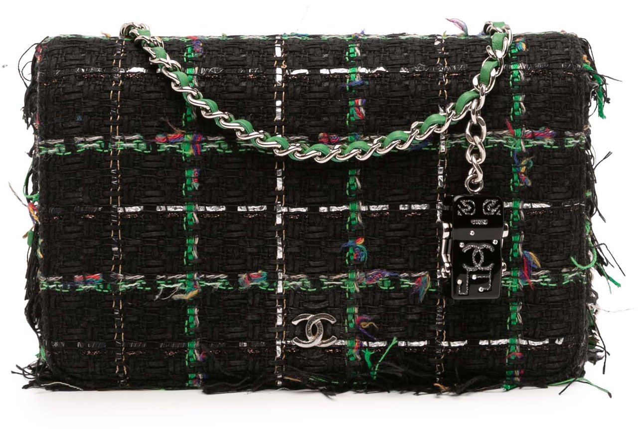 Chanel Quilted Boucle Tweed Robot Charm Wallet On Chain Zwart