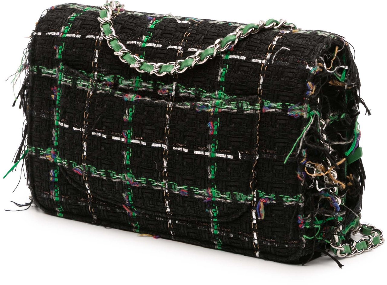 Chanel Quilted Boucle Tweed Robot Charm Wallet On Chain Zwart