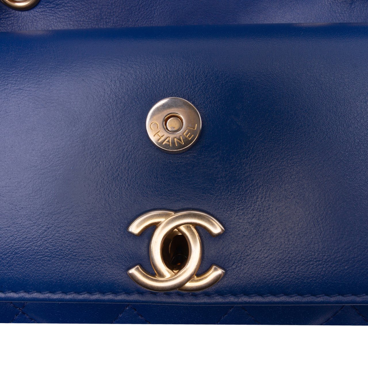 Chanel CC Quilted Calfskin Triple Flap Blauw