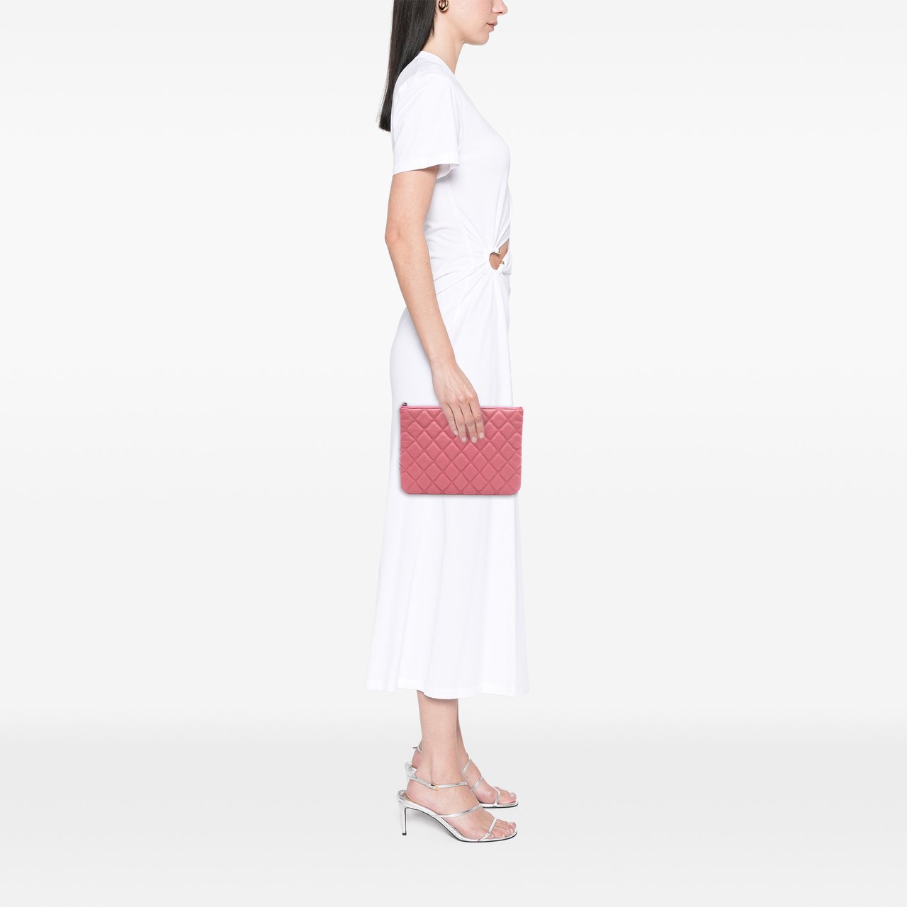 Chanel Small Quilted Caviar O Case Clutch Roze