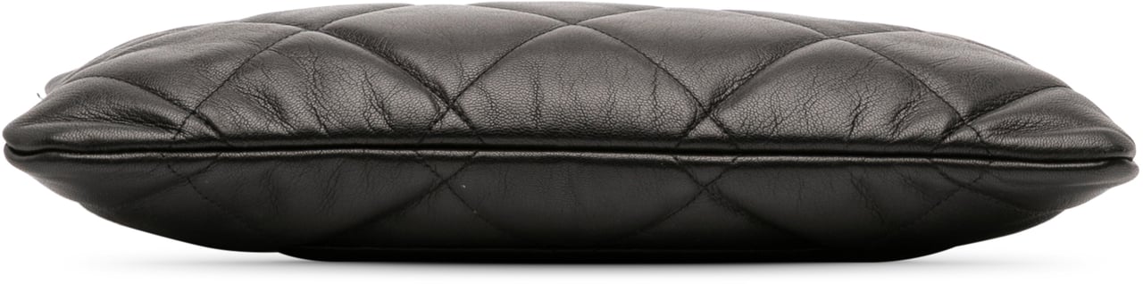 Chanel Large Goatskin 19 O Case Clutch Zwart