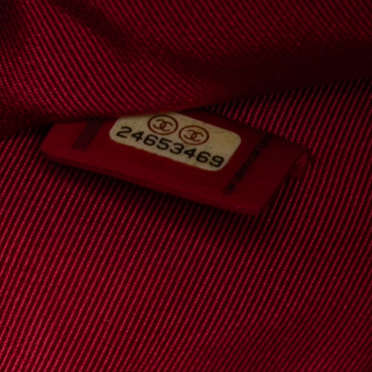 Chanel Medium Quilted Wool and Calfskin Gabrielle O Case Clutch Grijs