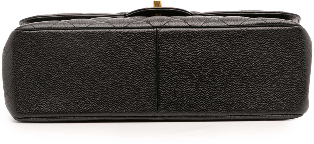 Chanel Jumbo Classic Caviar Double Flap Zwart