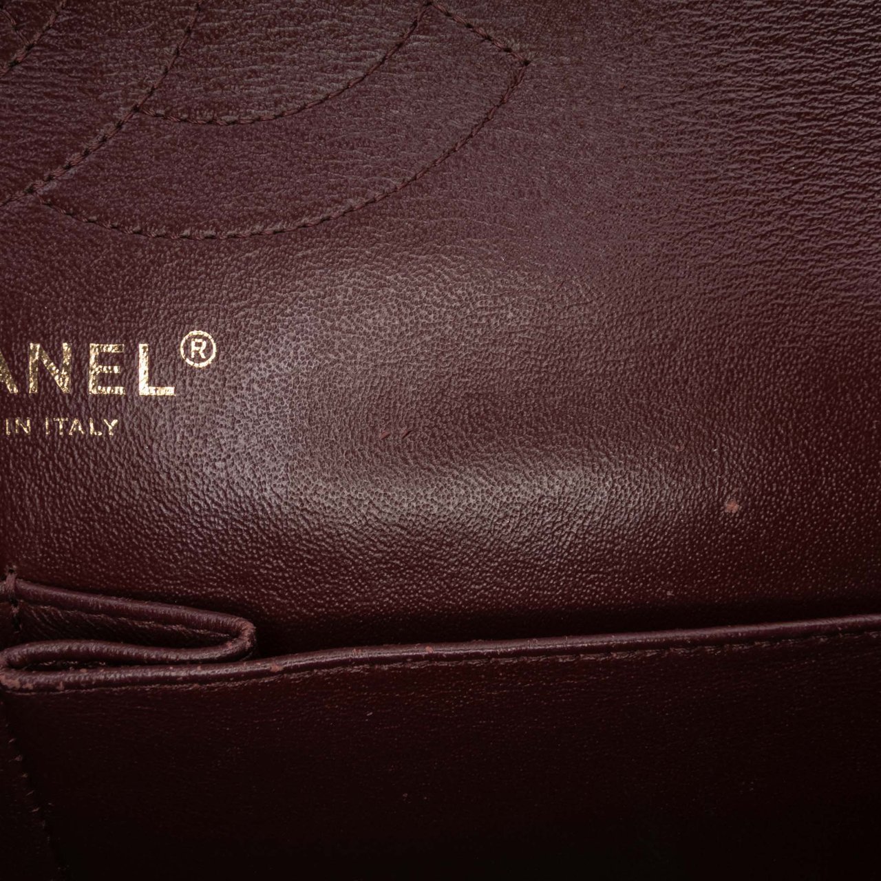 Chanel Jumbo Classic Caviar Double Flap Zwart