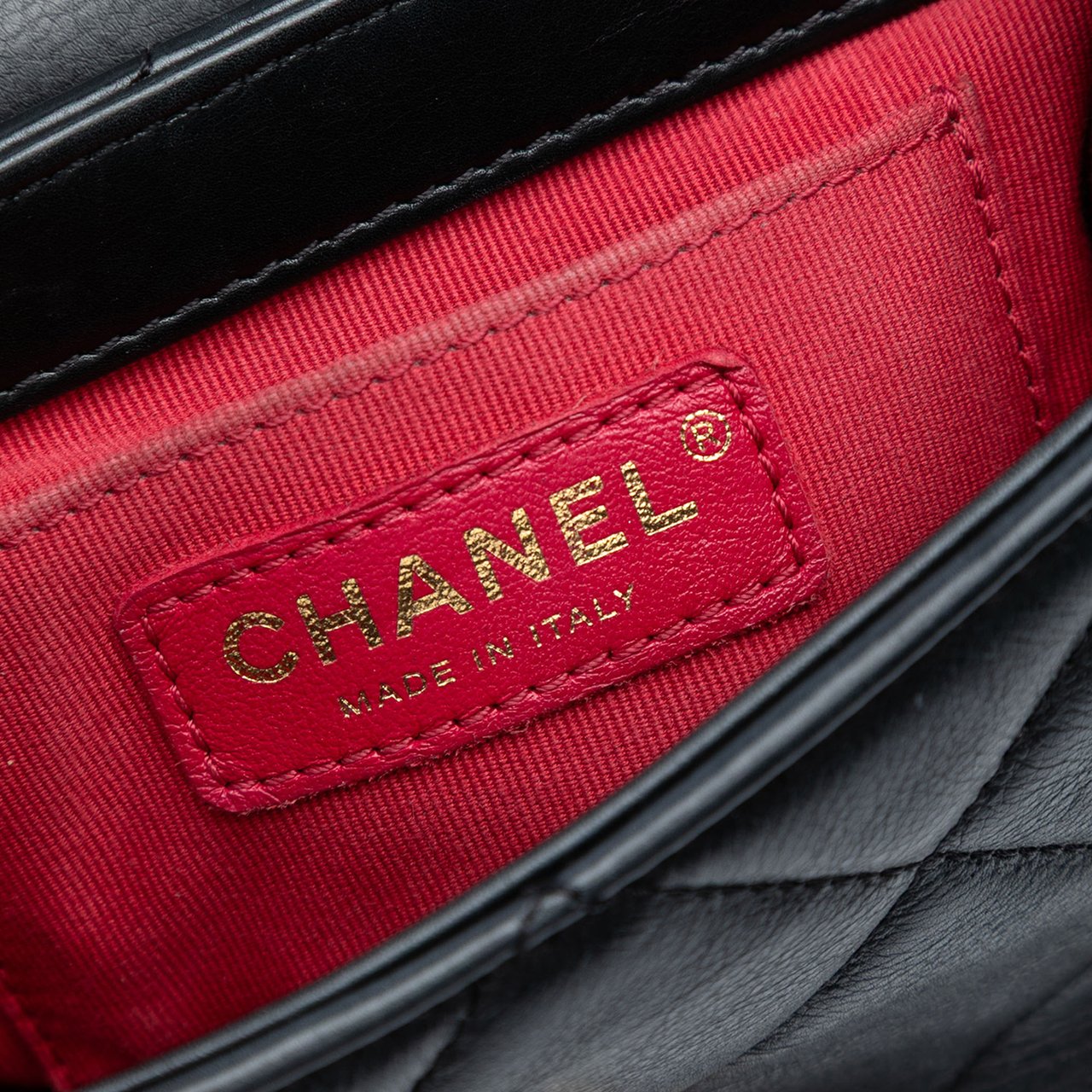 Chanel Mini Quilted Lambskin Chain Top Handle Flap Zwart