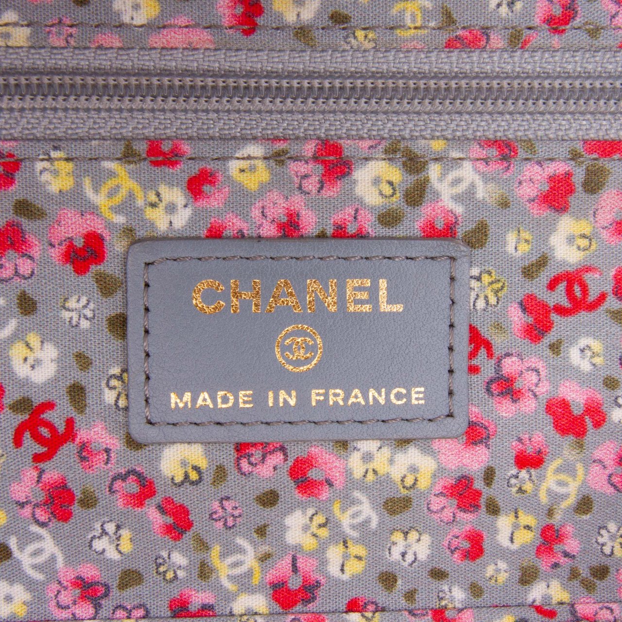 Chanel Quilted Canvas Coco Cuba Charms Wallet On Chain Bruin