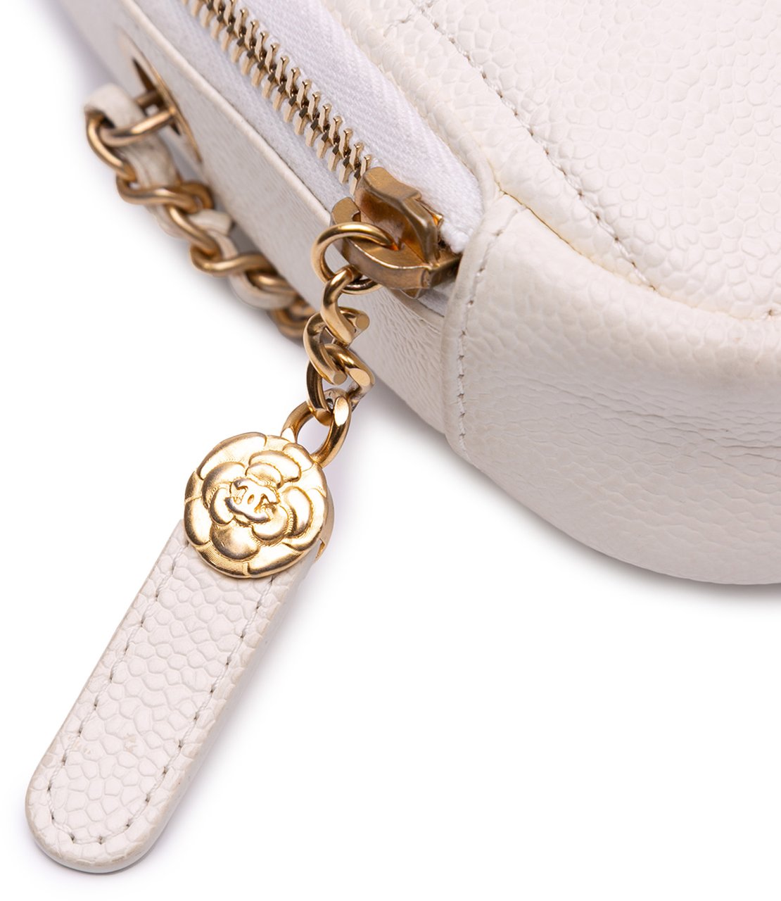 Chanel Quilted Caviar Diamond Clutch With Chain Wit