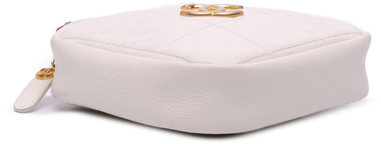 Chanel Quilted Caviar Diamond Clutch With Chain Wit