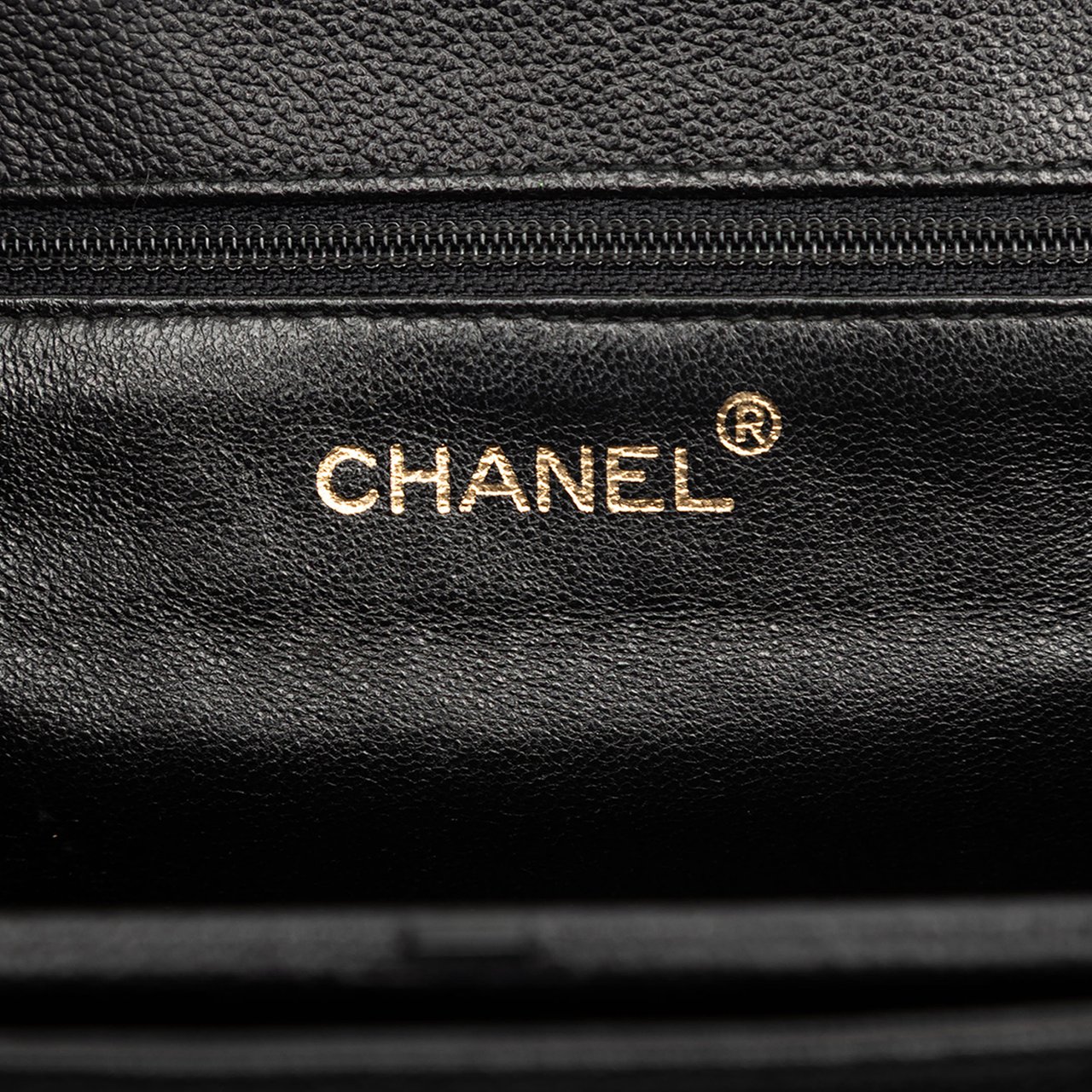 Chanel CC Calfskin Frame Handbag Zwart