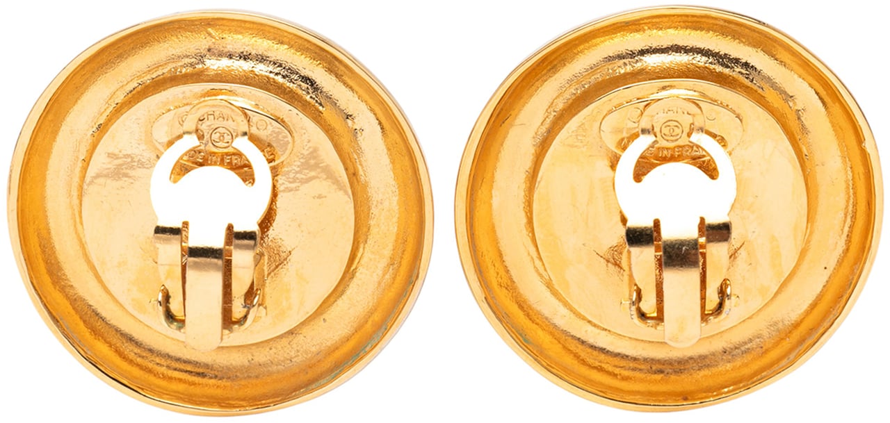 Chanel Gold Plated Faux Pearl Round Clip on Earrings Goud