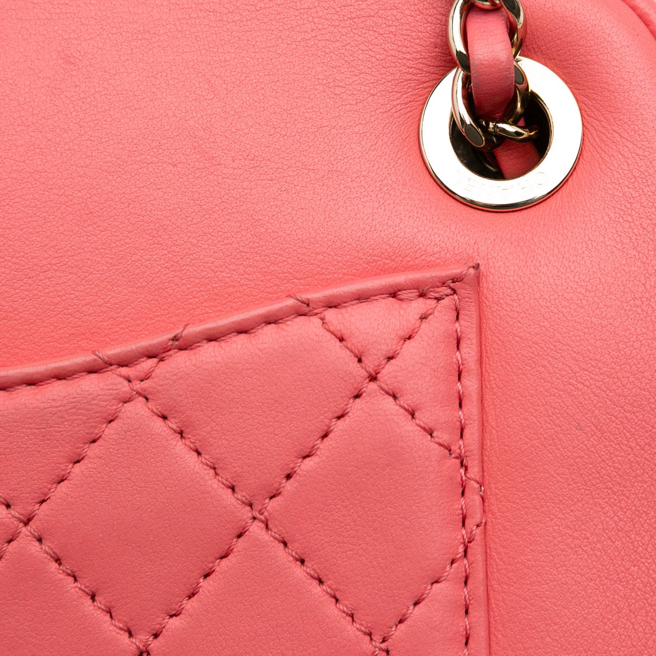 Chanel Lambskin Giant Crystal CC Camera Bag Roze