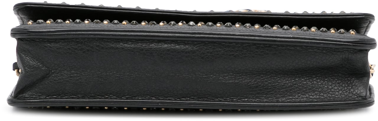 Chanel Studded Leather Wallet on Chain Zwart