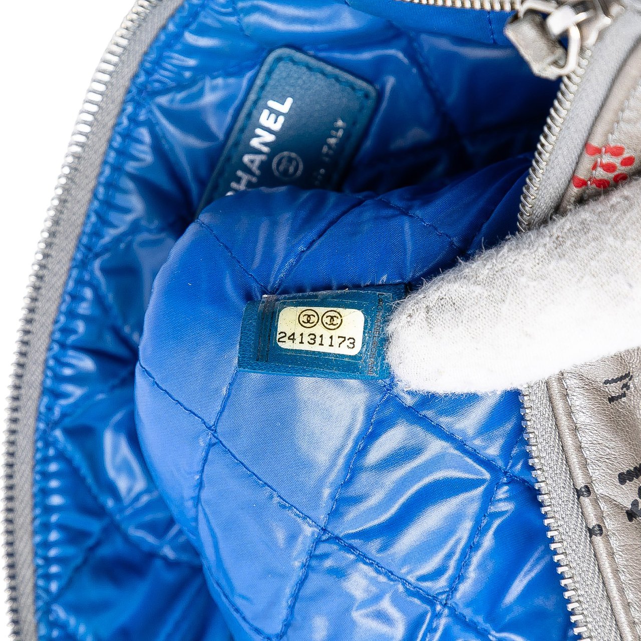 Chanel Medium Quilted Lambskin Data Center O Case Clutch Grijs