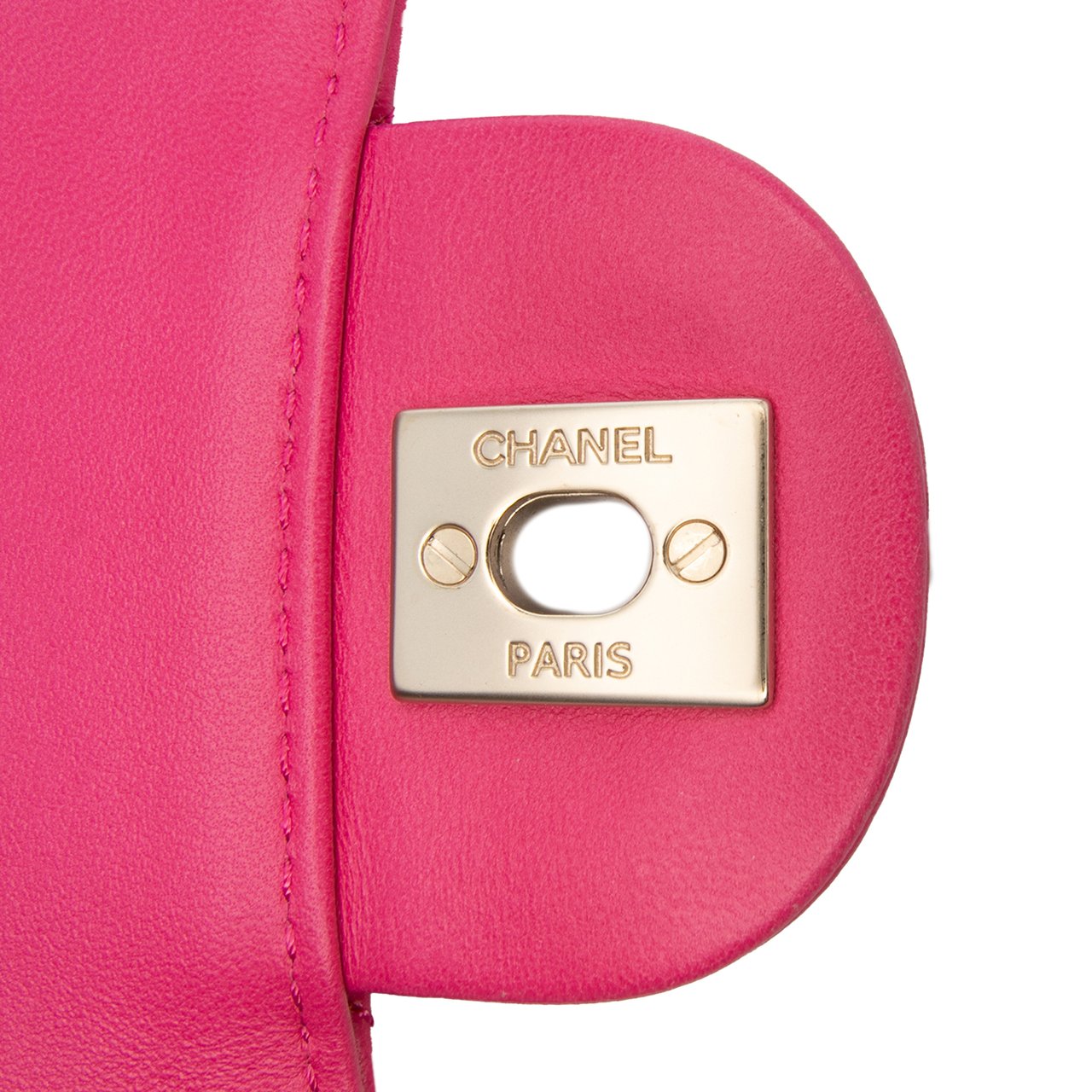 Chanel Medium Quilted Lambskin Mademoiselle Chic Flap Roze