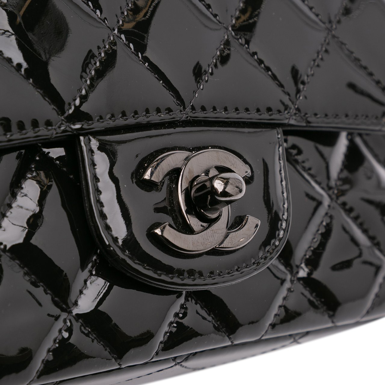 Chanel Mini Square Classic Patent So Black Single Flap Zwart