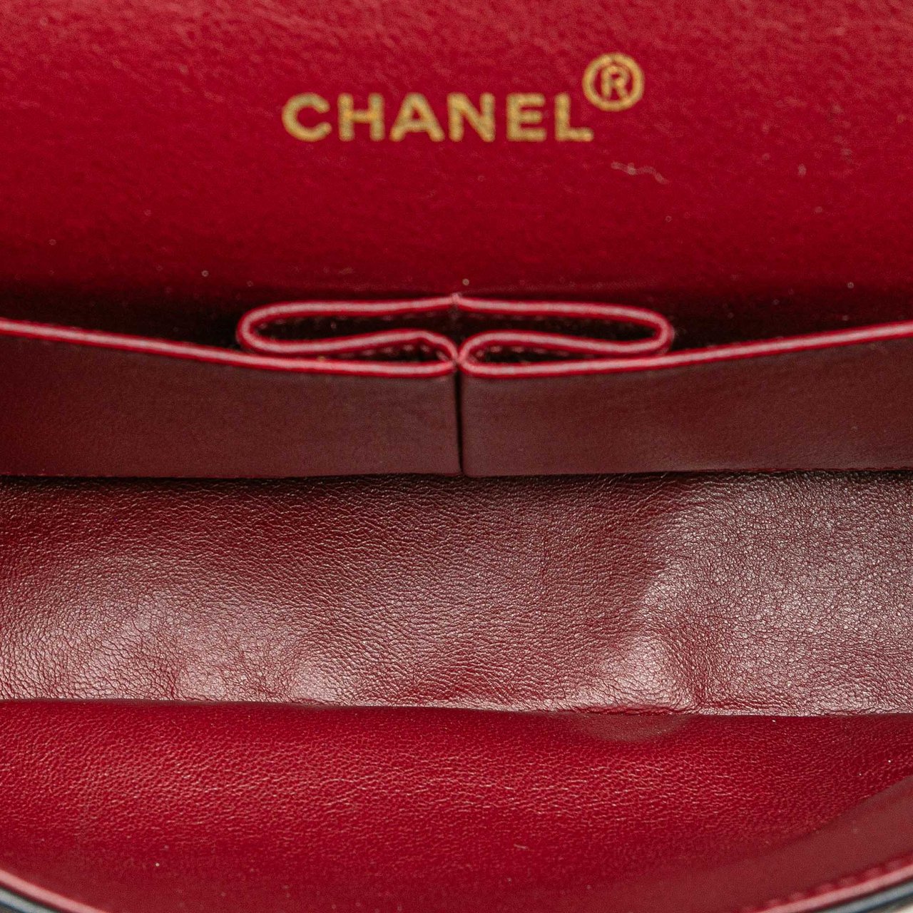 Chanel Medium Classic Lambskin Double Flap Blauw