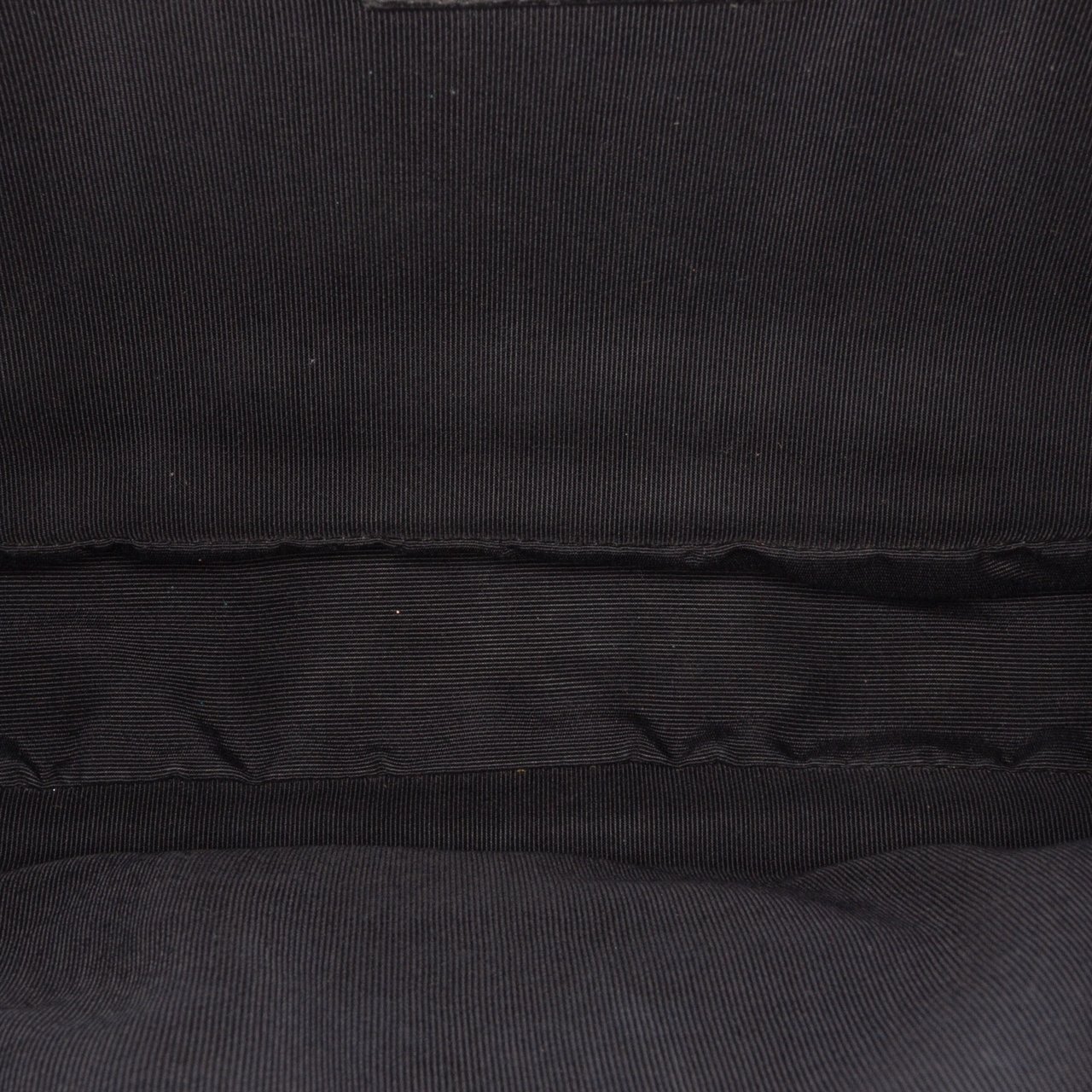 Chanel Medium Quilted Metallic Aged Calfskin Chain Me Flap Grijs