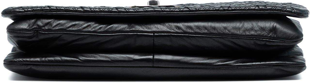 Chanel CC Quilted Astrakhan Flap Zwart