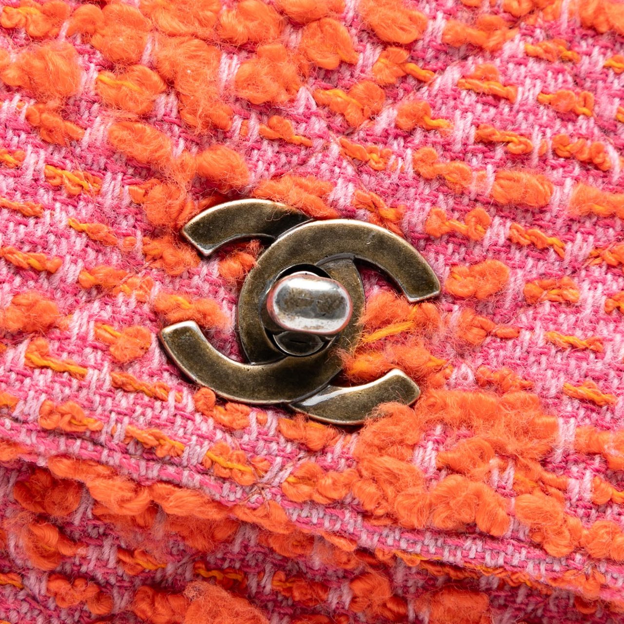 Chanel CC Quilted Tweed Flap Oranje