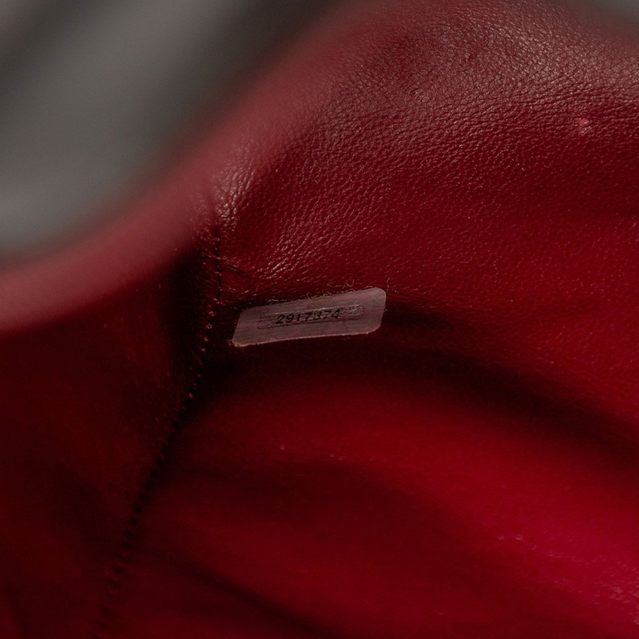 Chanel Vertical Quilt Lambskin Flap Zwart