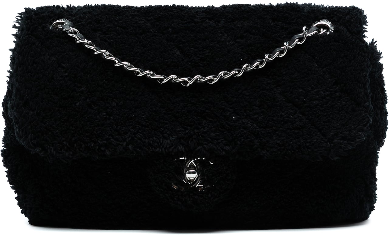 Chanel Jumbo Quilted Shearling Single Flap Zwart