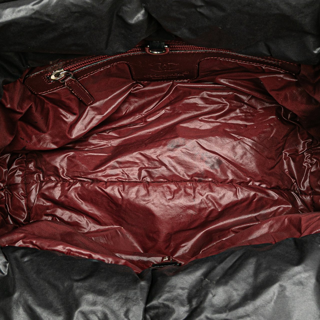Chanel Small Quilted Nylon Coco Cocoon Tote Zwart