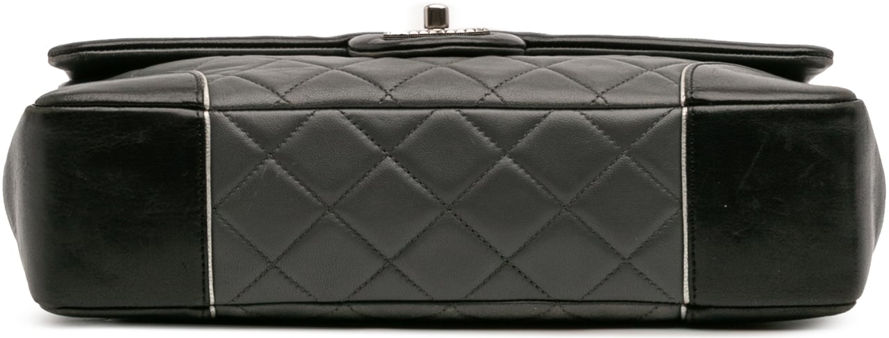 Chanel Paris Salzburg Jumbo Bicolor Quilted Lambskin Tyrolean Flap Grijs